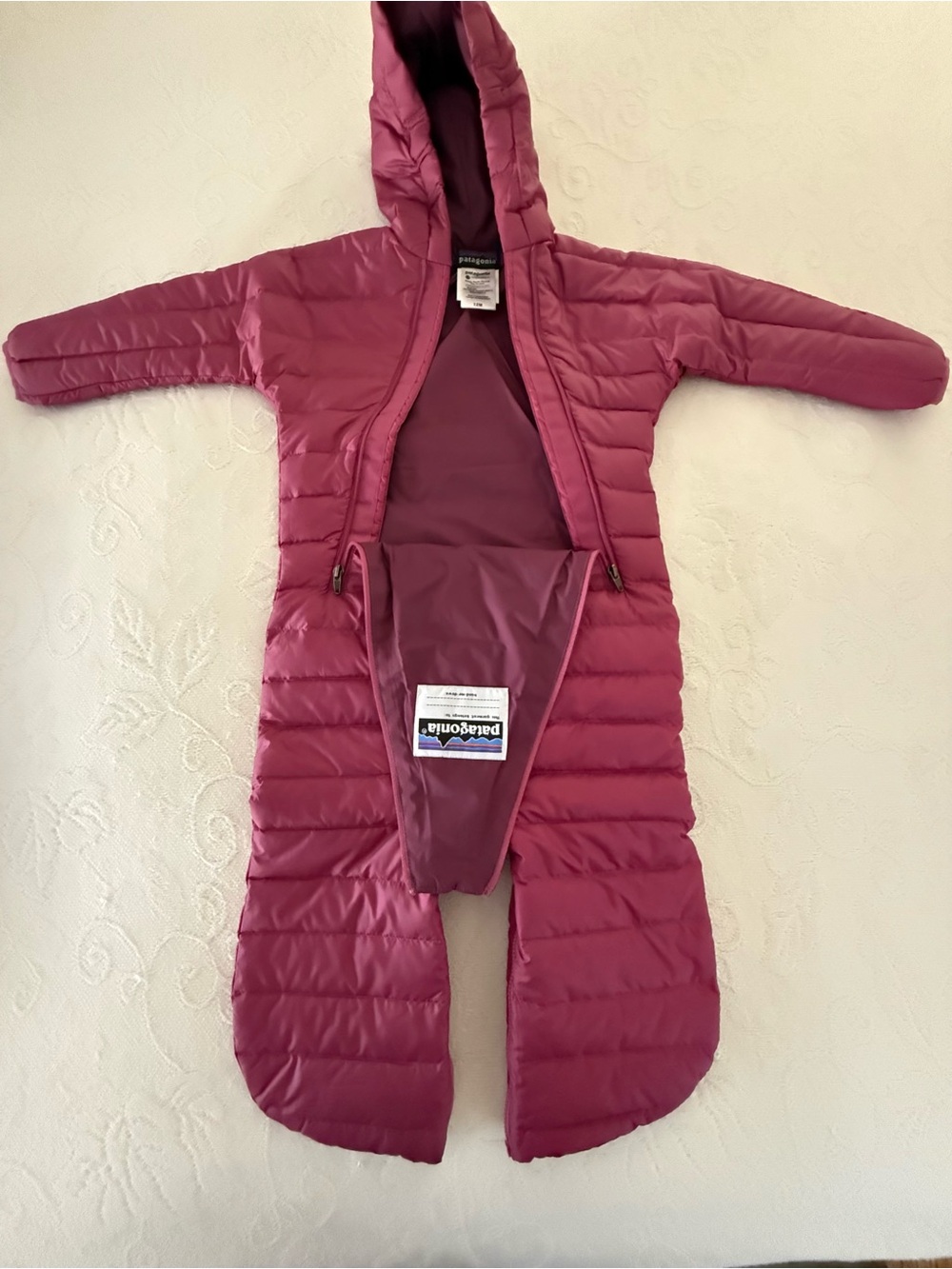 Patagonia Infant Goose Down Sweater Bunting 12 m w/ hood & convertible zipper